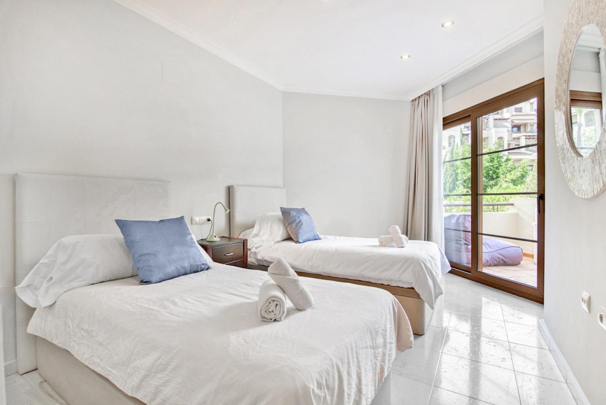 אלתיאה Bungalow Villa Gadea מראה חיצוני תמונה