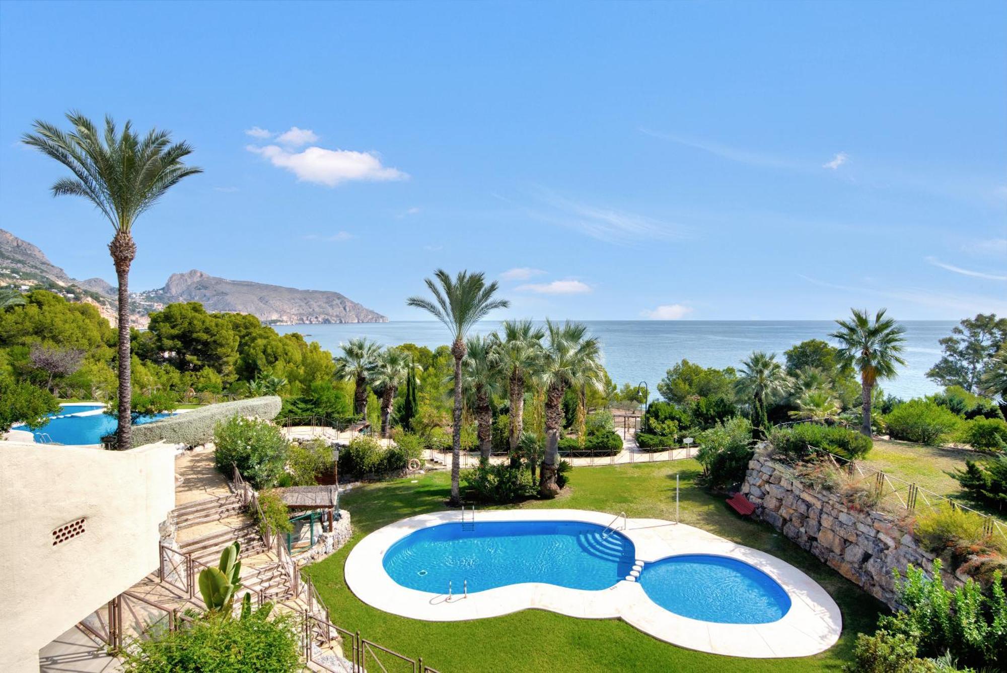אלתיאה Bungalow Villa Gadea מראה חיצוני תמונה